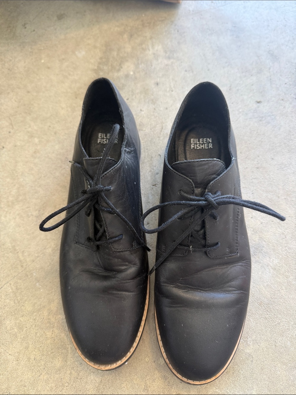 Eileen Fisher Milo Leather Oxford Black Leather Lace-Up Derby with Natural Trim